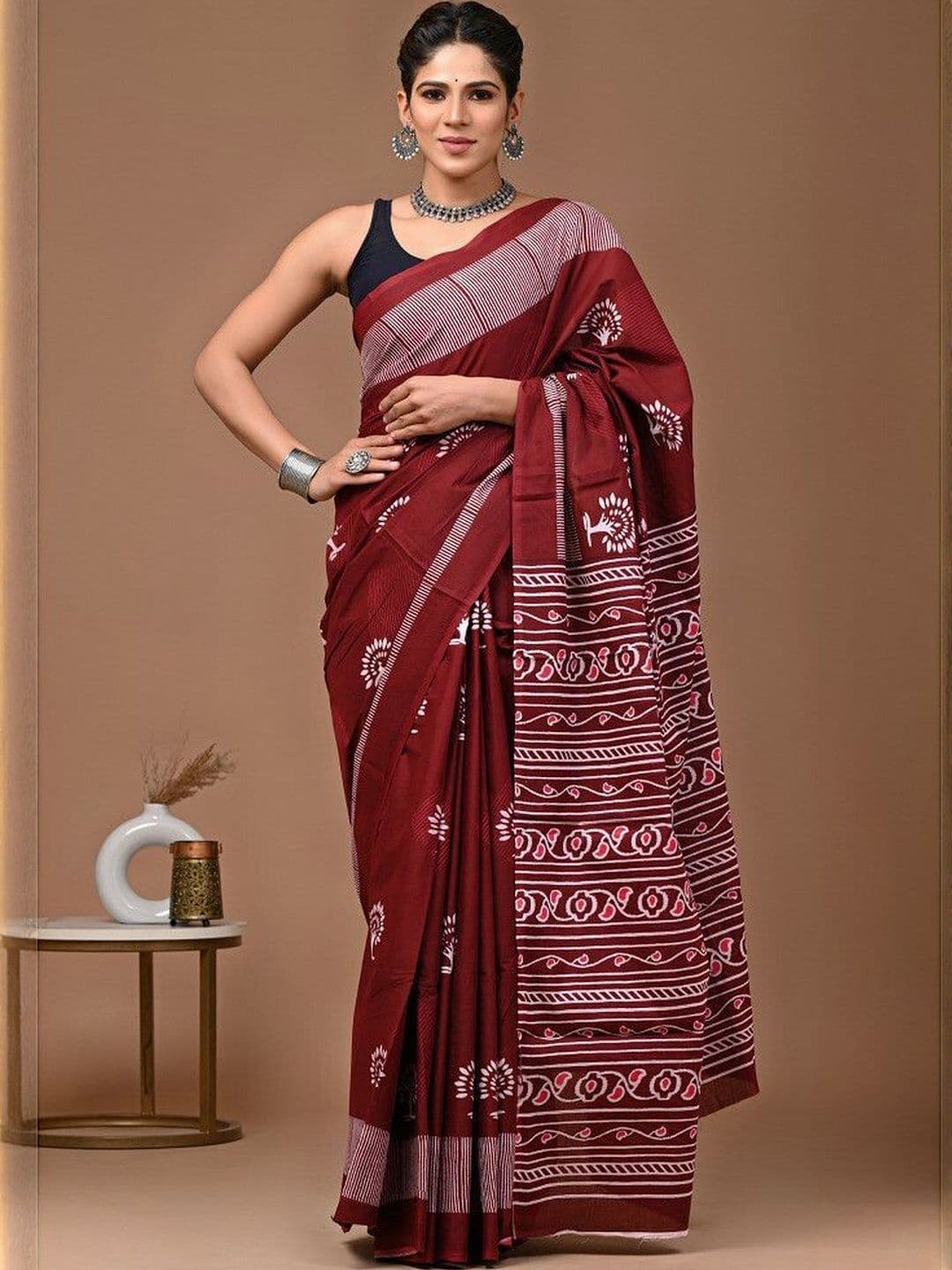 Moda Rapido Ethnic Motifs Pure Cotton Handloom Saree - view 1