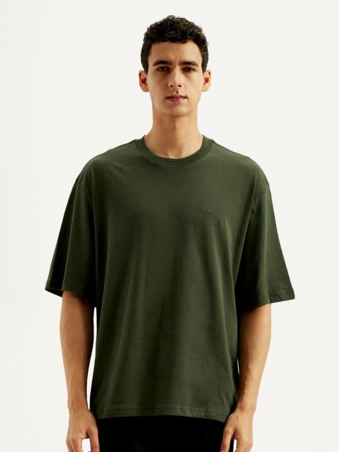Levis Men Solid Round Neck Pure Cotton Oversized T-shirt - view 1