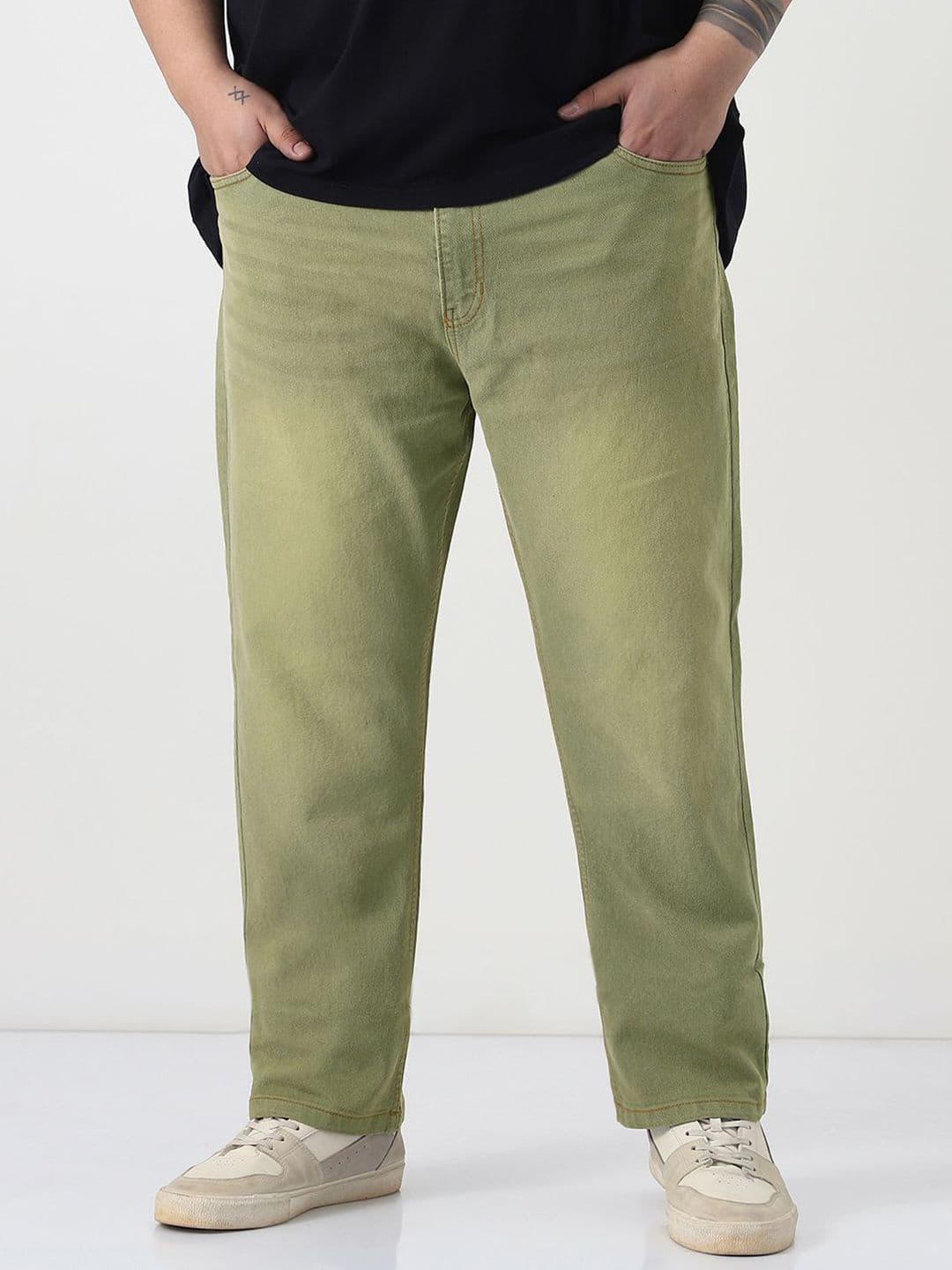 Urbano Plus Men Ice Grey Straight Fit Heavy Washed Stretchable Jeans - view 1