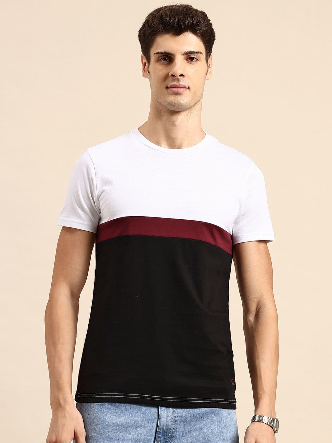 United Colors of Benetton Brand Logo Detail Colorblocked T-shirt - view 1