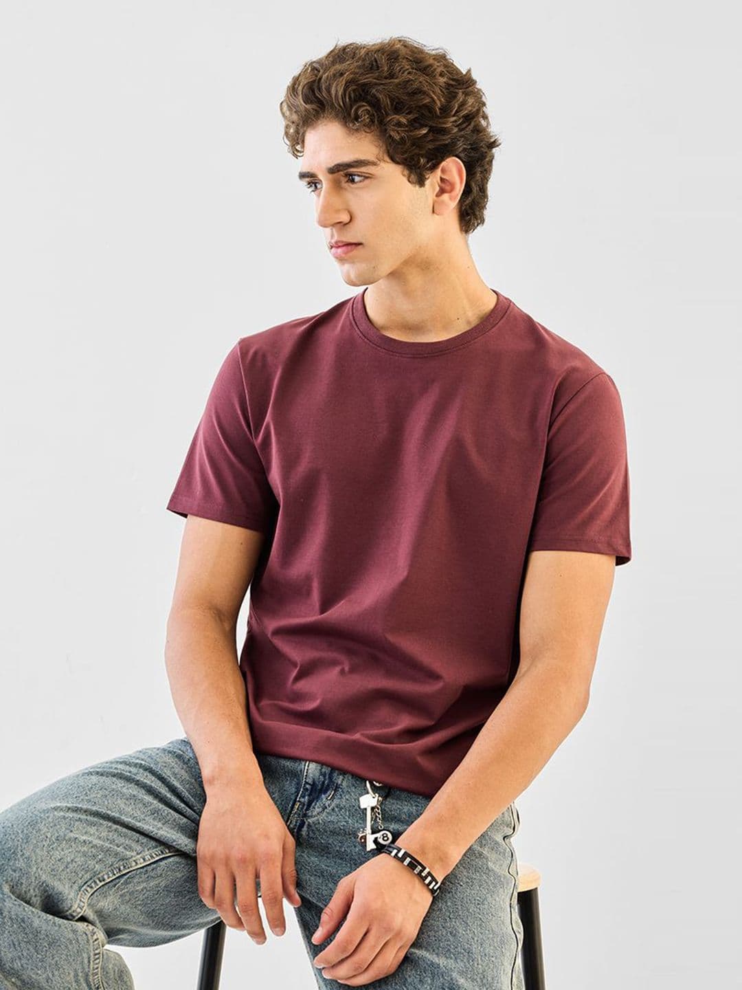 Snitch Men Solid Round Neck Cotton T-shirt - view 1