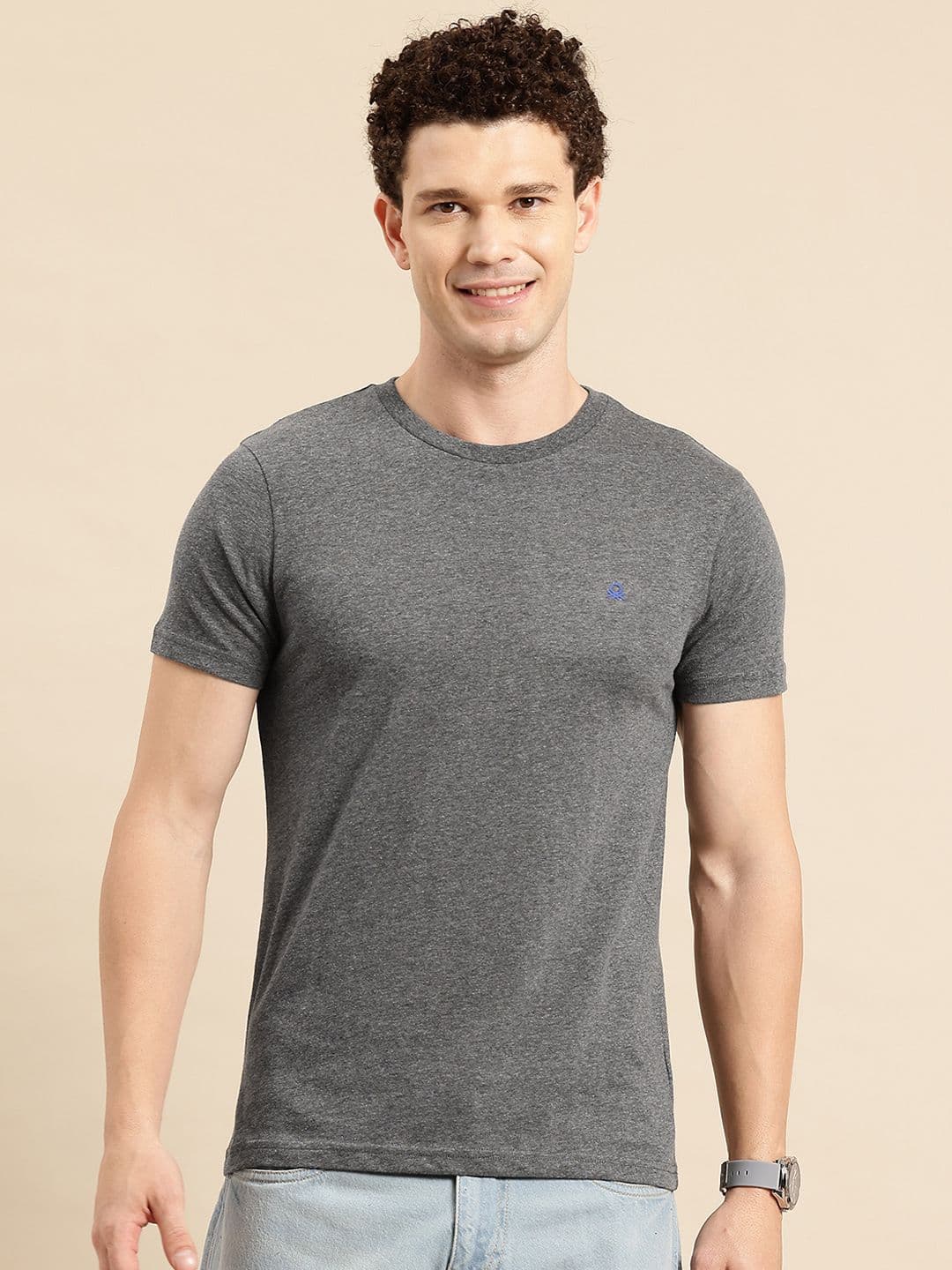 United Colors of Benetton Men Solid Round Neck T-shirt - view 1