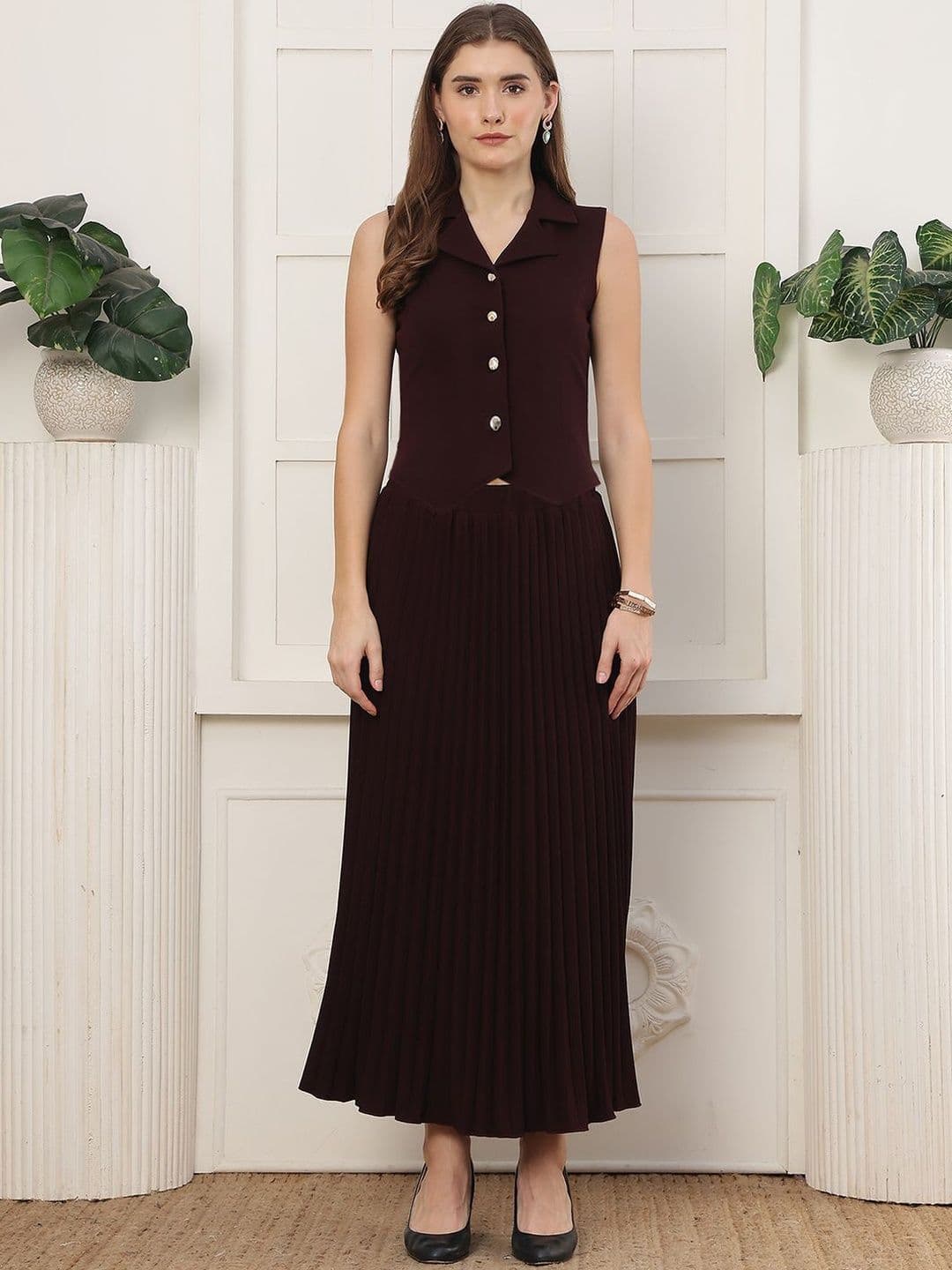 JAKANARY Solid Waistcoat with Skirt - view 1