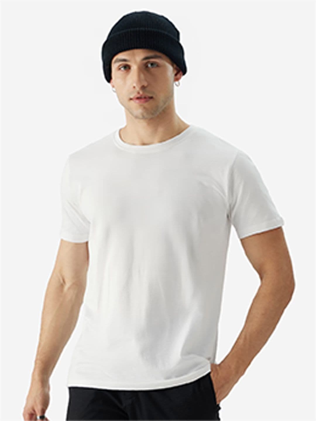The Souled Store Men Regular Fit Solid White T-Shirts - view 1