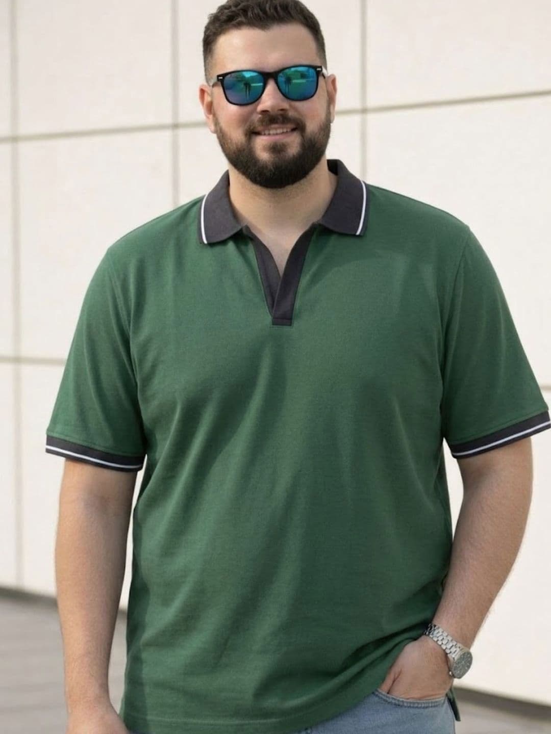 Metronaut Men Plus Size Solid Green Polo Collar Regular Fit Half Sleeve Cotton T-Shirt - view 1