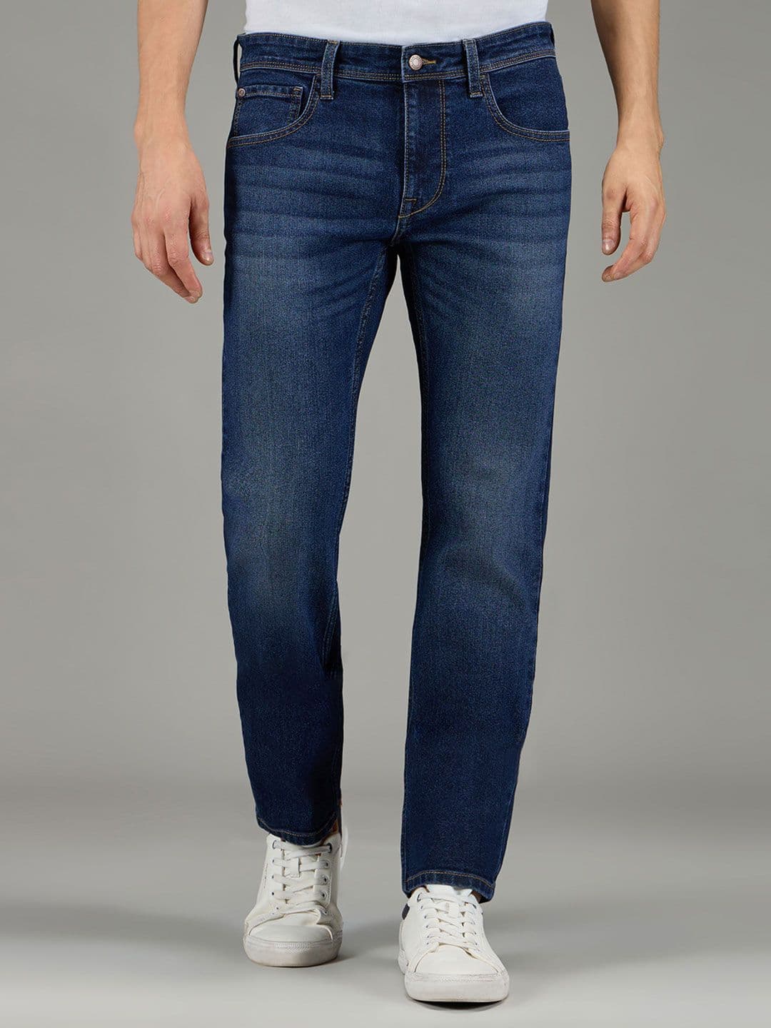 Pepe Jeans Men Vapour Slim Fit Mid-Rise Light Fade Stretchable Jeans - view 1
