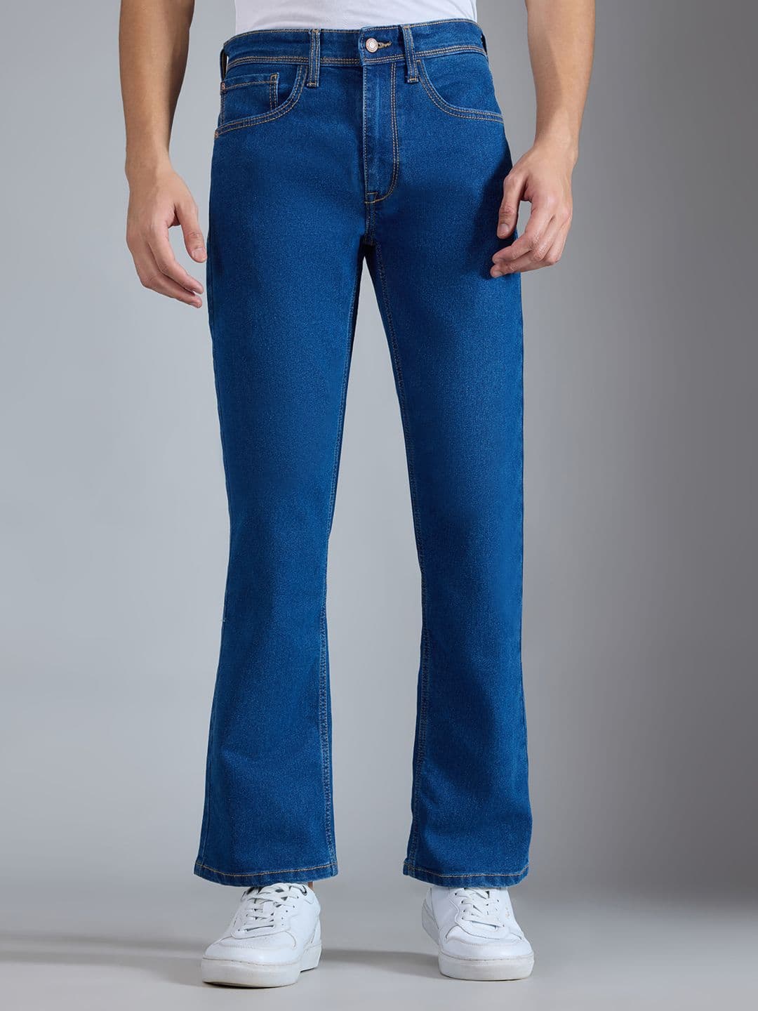 Pepe Jeans Men Bootcut Mid-Rise Stretchable Jeans - view 1