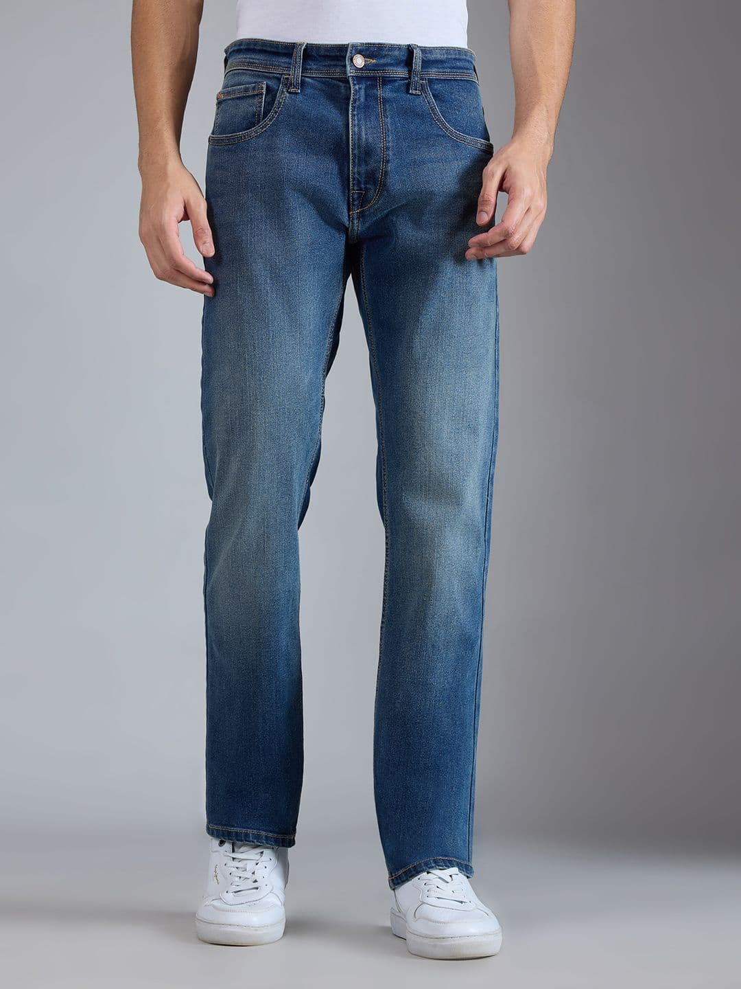 Pepe Jeans Men Mid-Rise Light Fade Stretchable Jeans - view 1