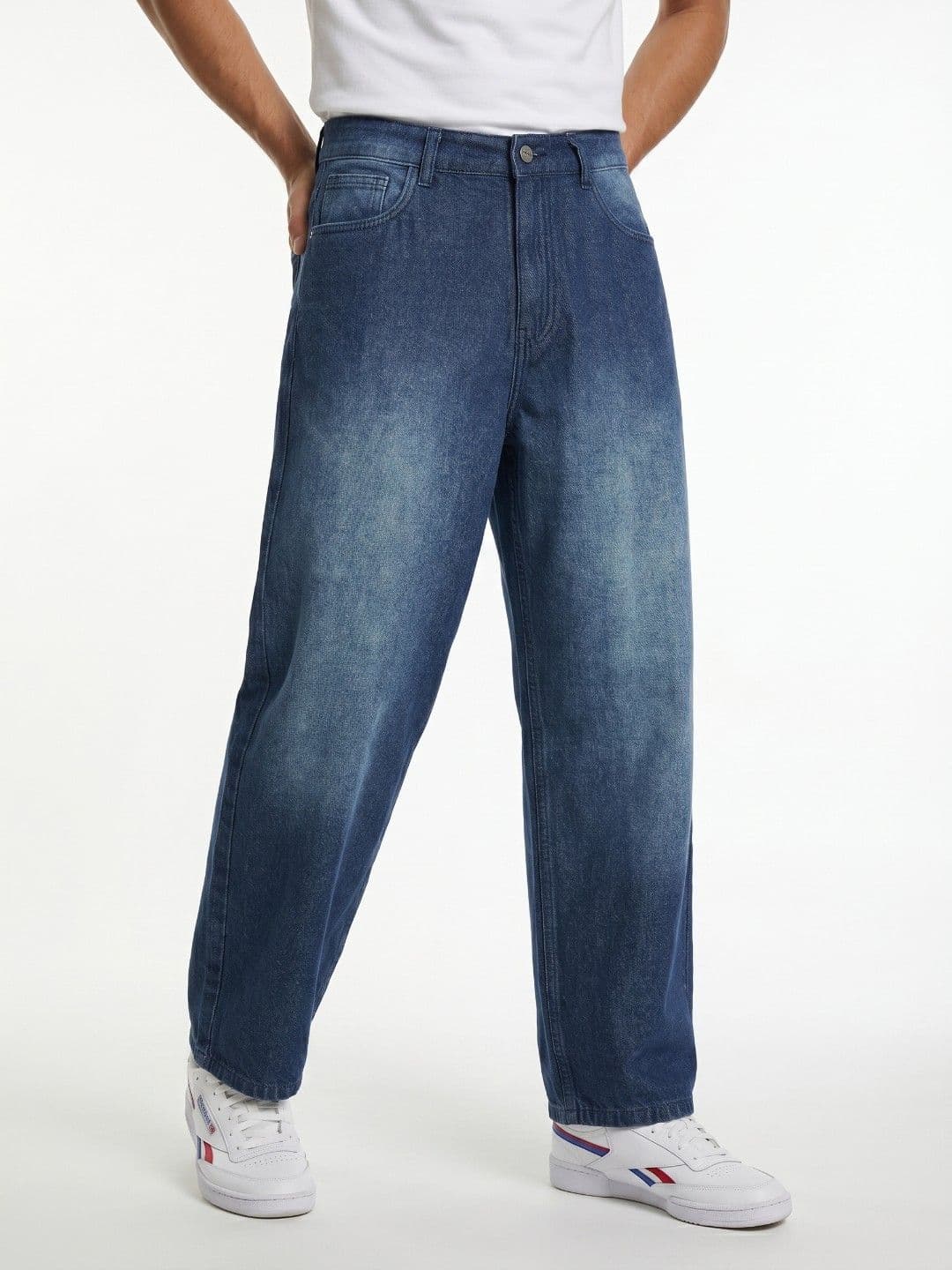 glitchez Men Regular Fit Mid-Rise Light Fade Jeans - view 1