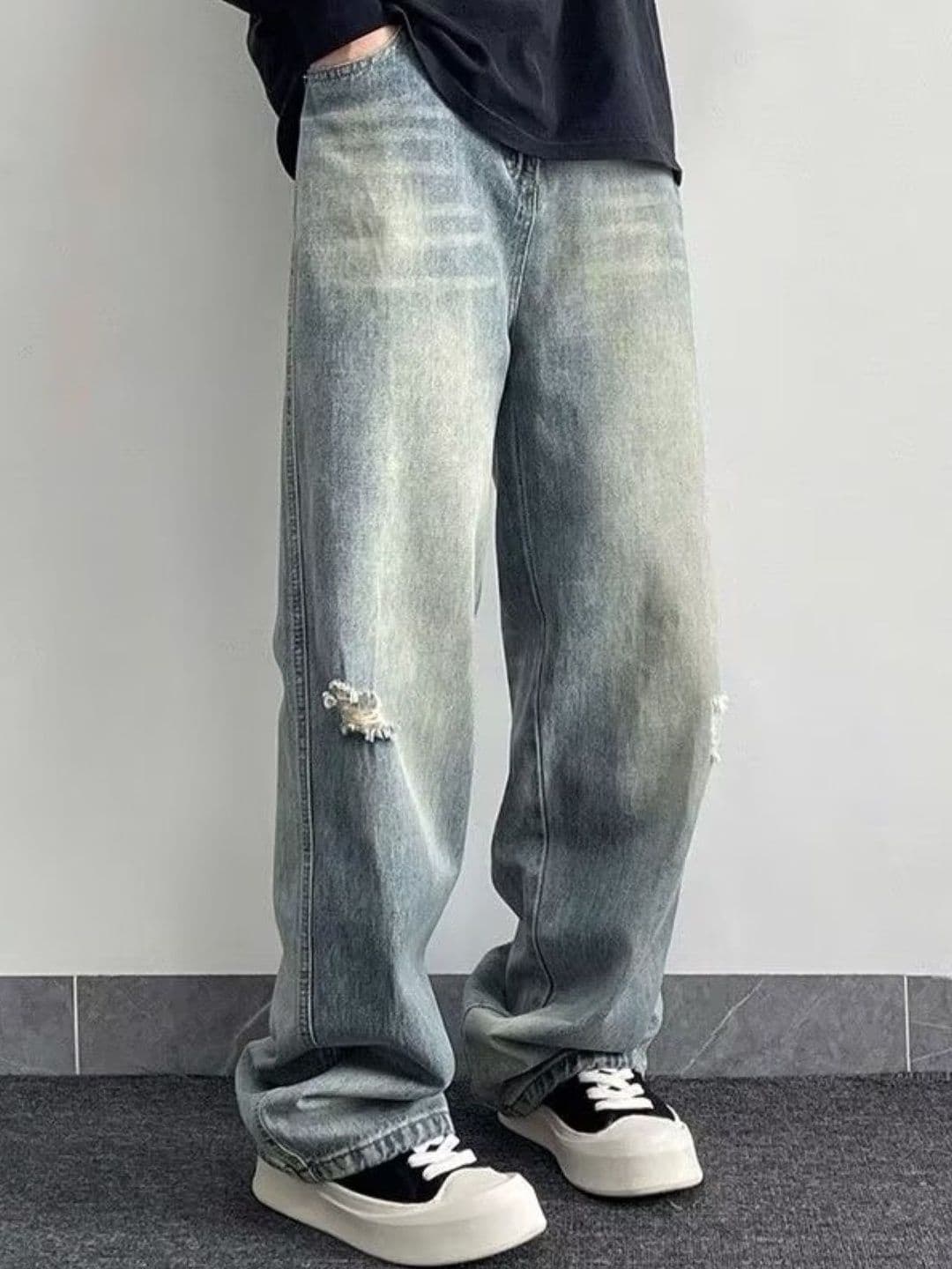 StyleCast Men Baggy Fit Mid-Rise Slash Knee Light Fade Jeans - view 1