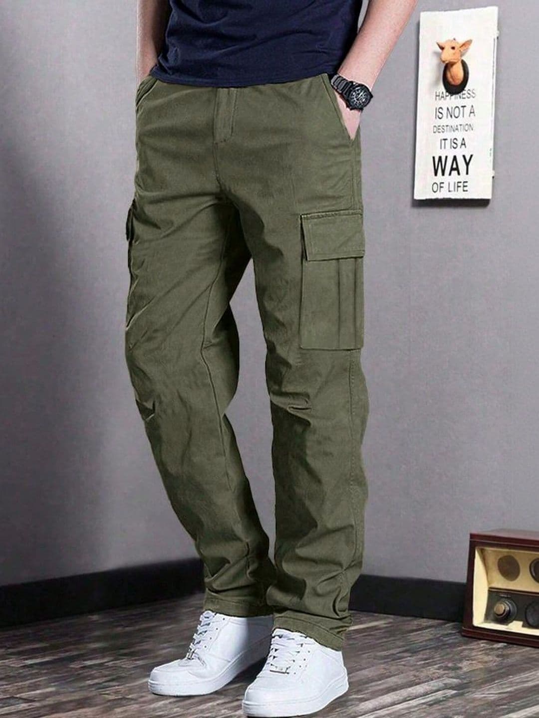 Sprouted Men Relaxed Cargos Trousers - view 1