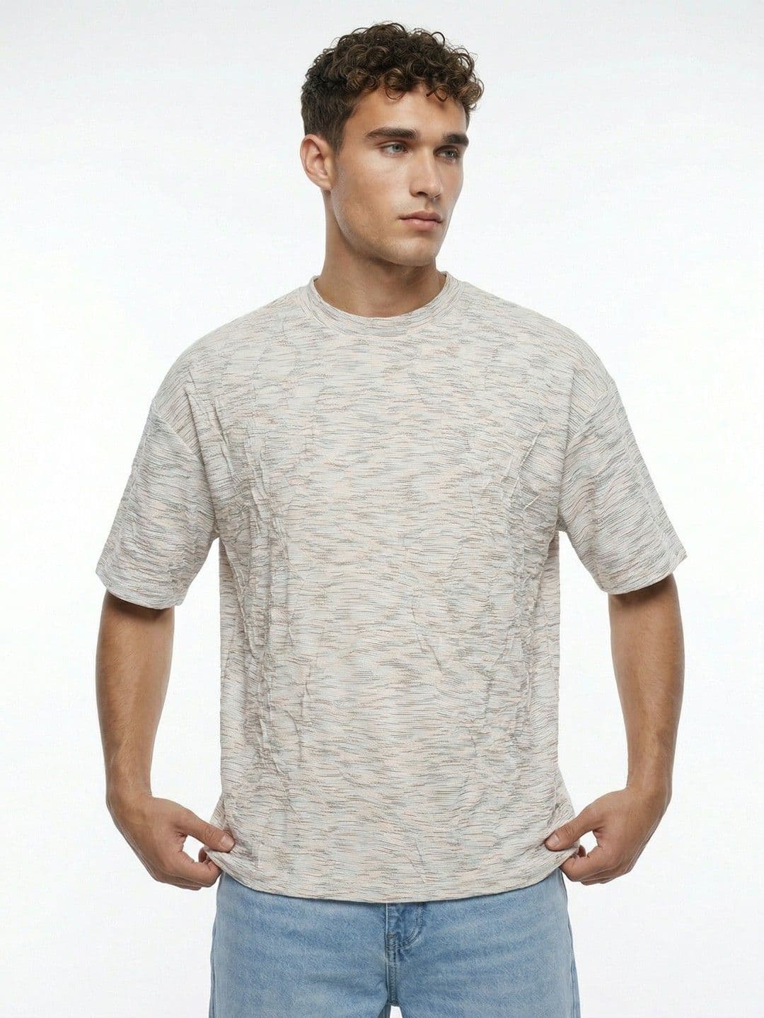 glitchez Men Striped Drop-Shoulder Sleeves Oversized T-shirt - view 1