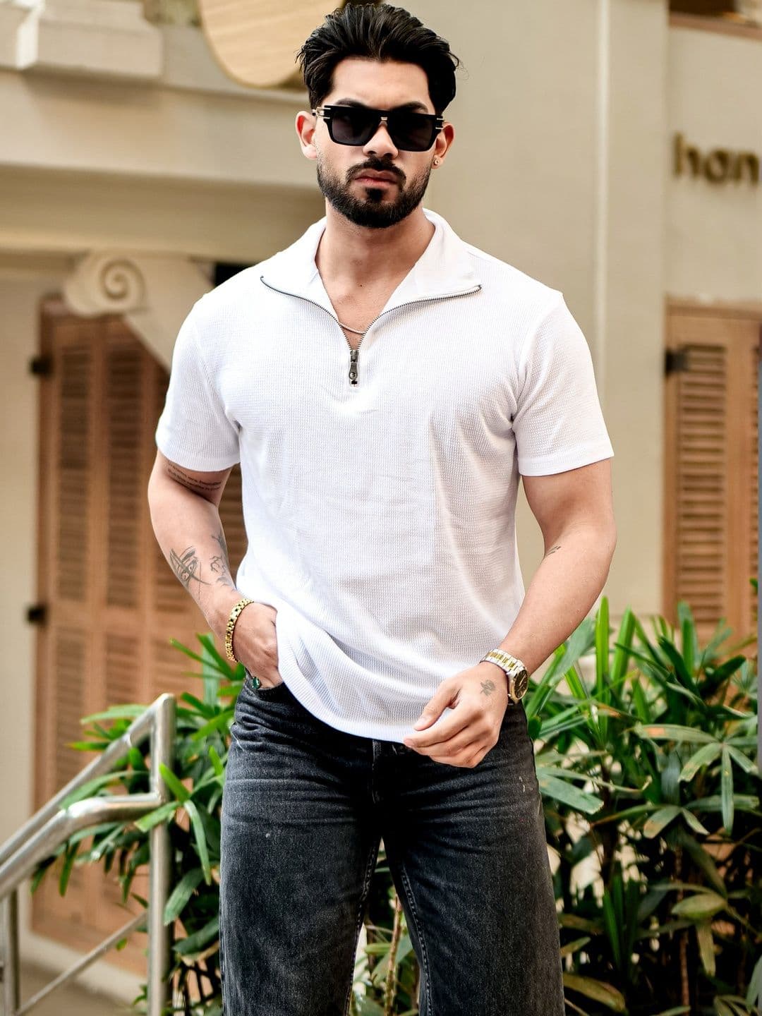 GRITSTONES Printed V-Neck Pure Cotton Pockets T-shirt - view 1