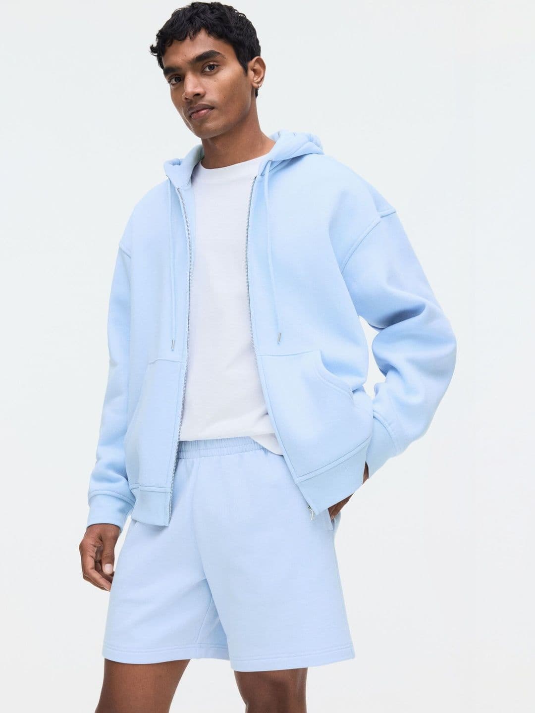 H&M Regular Fit Sweatshorts - view 1
