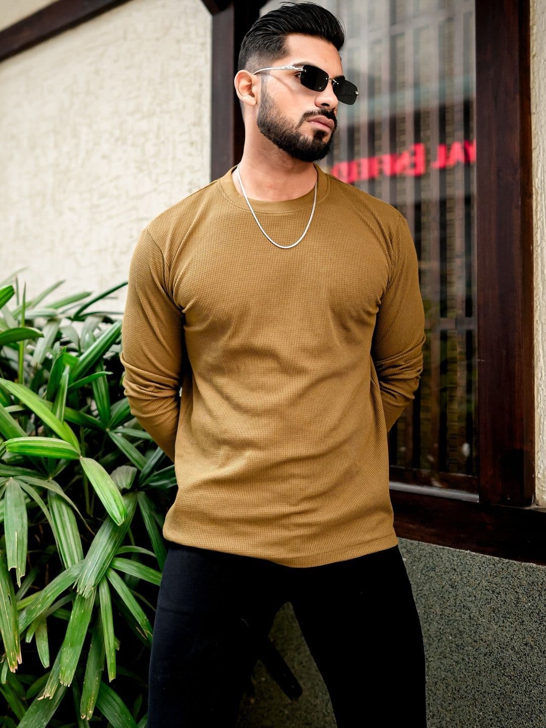GRITSTONES Striped V-Neck Pure Cotton Pockets T-shirt - view 1