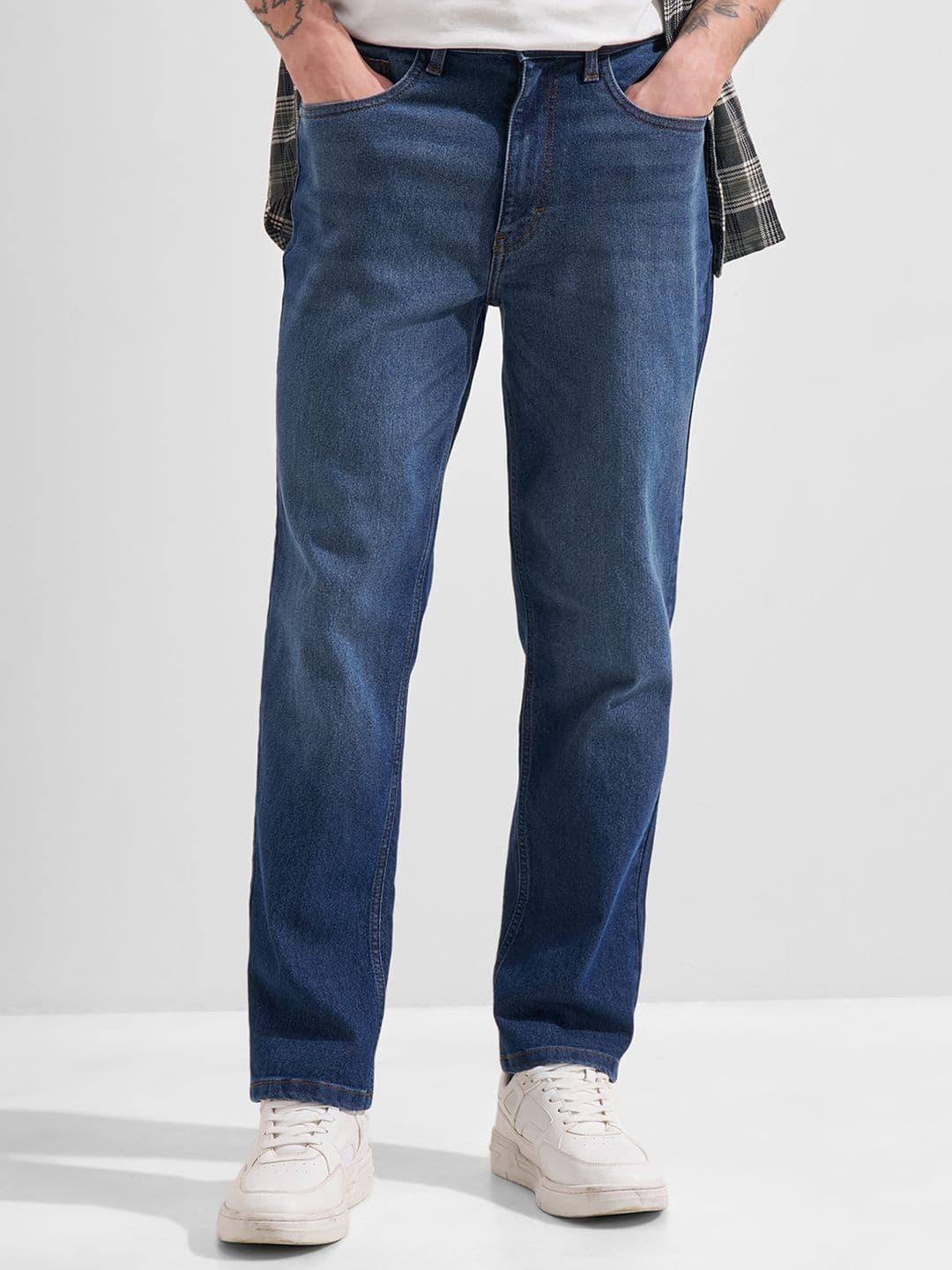 HIGHLANDER Men Regular Fit Mid Rise Mid Wash Jeans - view 1
