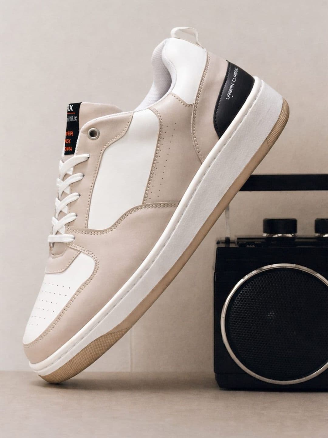 HRX by Hrithik Roshan Men Colourblocked Sneakers - view 1