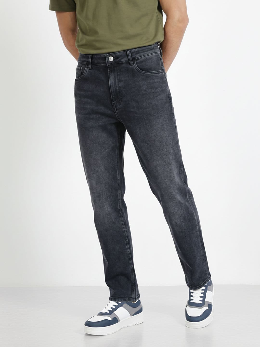 Aeropostale Men Straight Fit Light Fade Stretchable Jeans - view 1