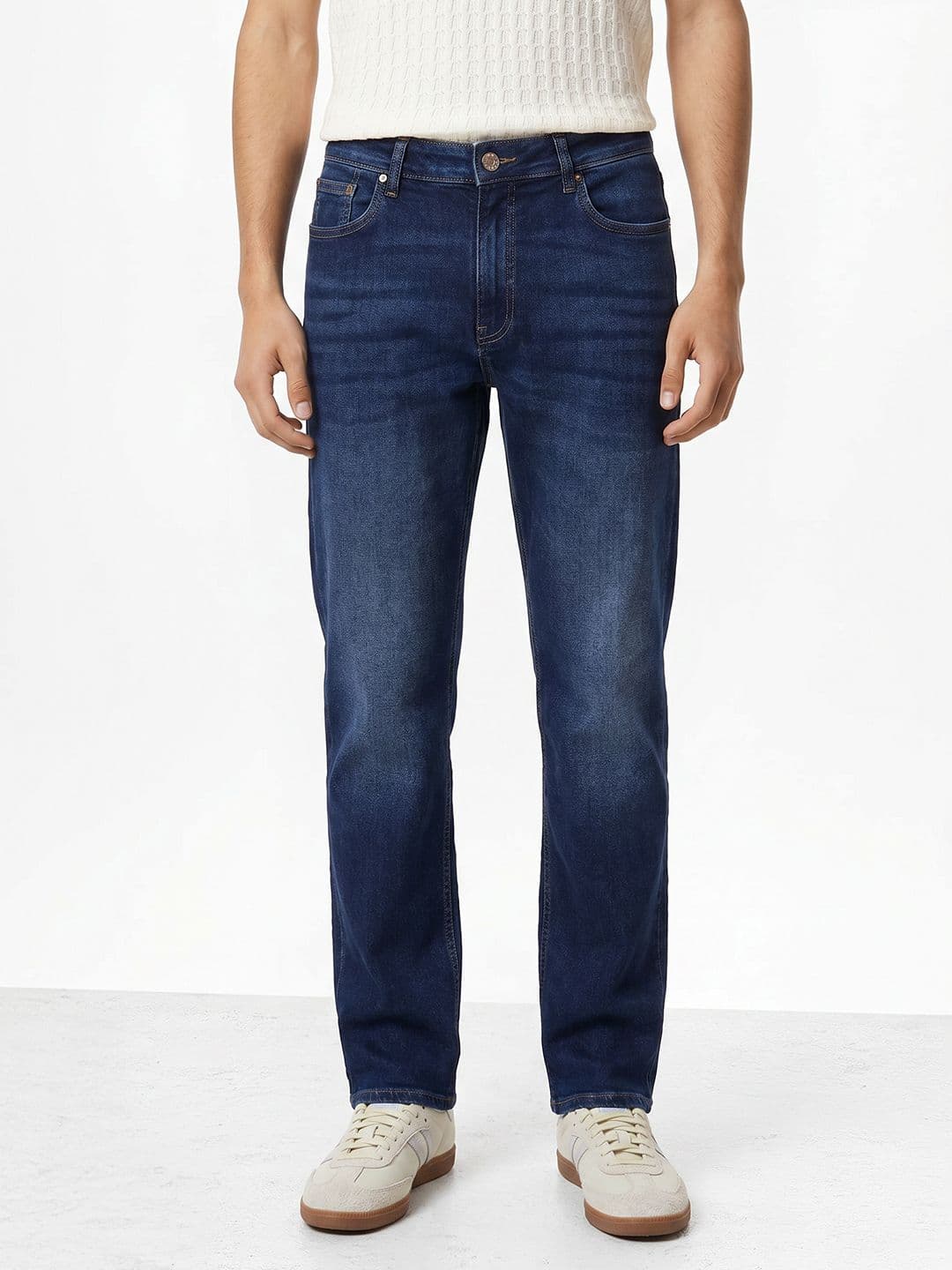 Aeropostale Men Straight Fit Light Fade Stretchable Jeans - view 1