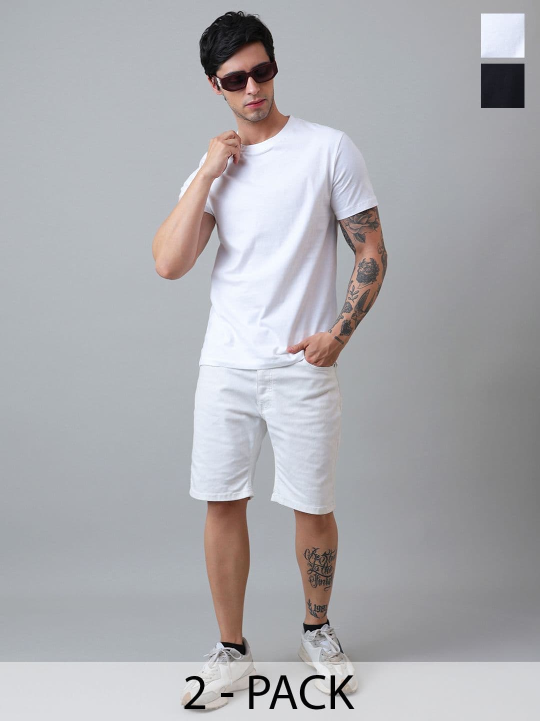 Free Authority Men Pack Of 2 Black & White Solid Pure Cotton T-shirt - view 1