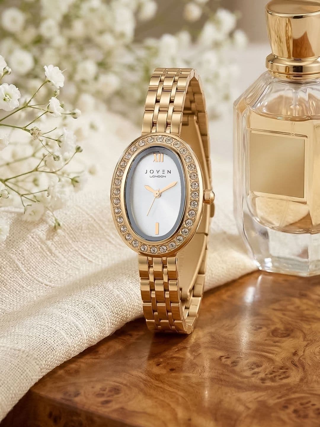 Joven Women Dial & Stainless Steel Bracelet Style Straps Analogue Watch J6-C - view 1