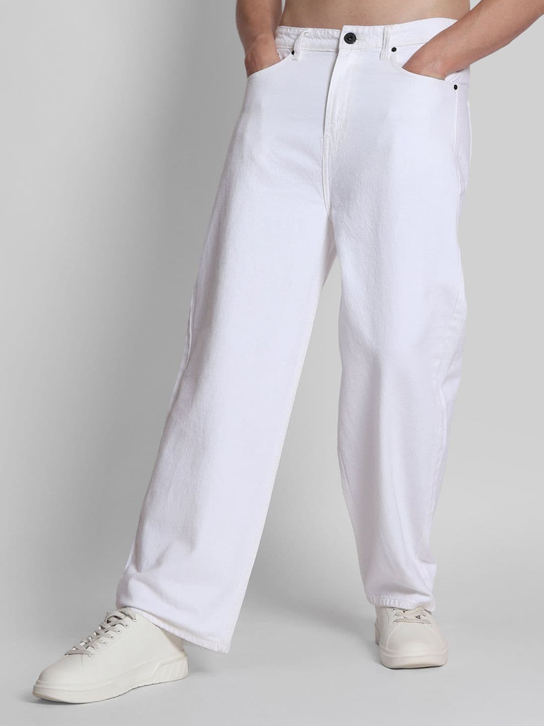 The Roadster Lifestyle Co. Men White Baggy-Fit Pure Cotton Jeans - view 1