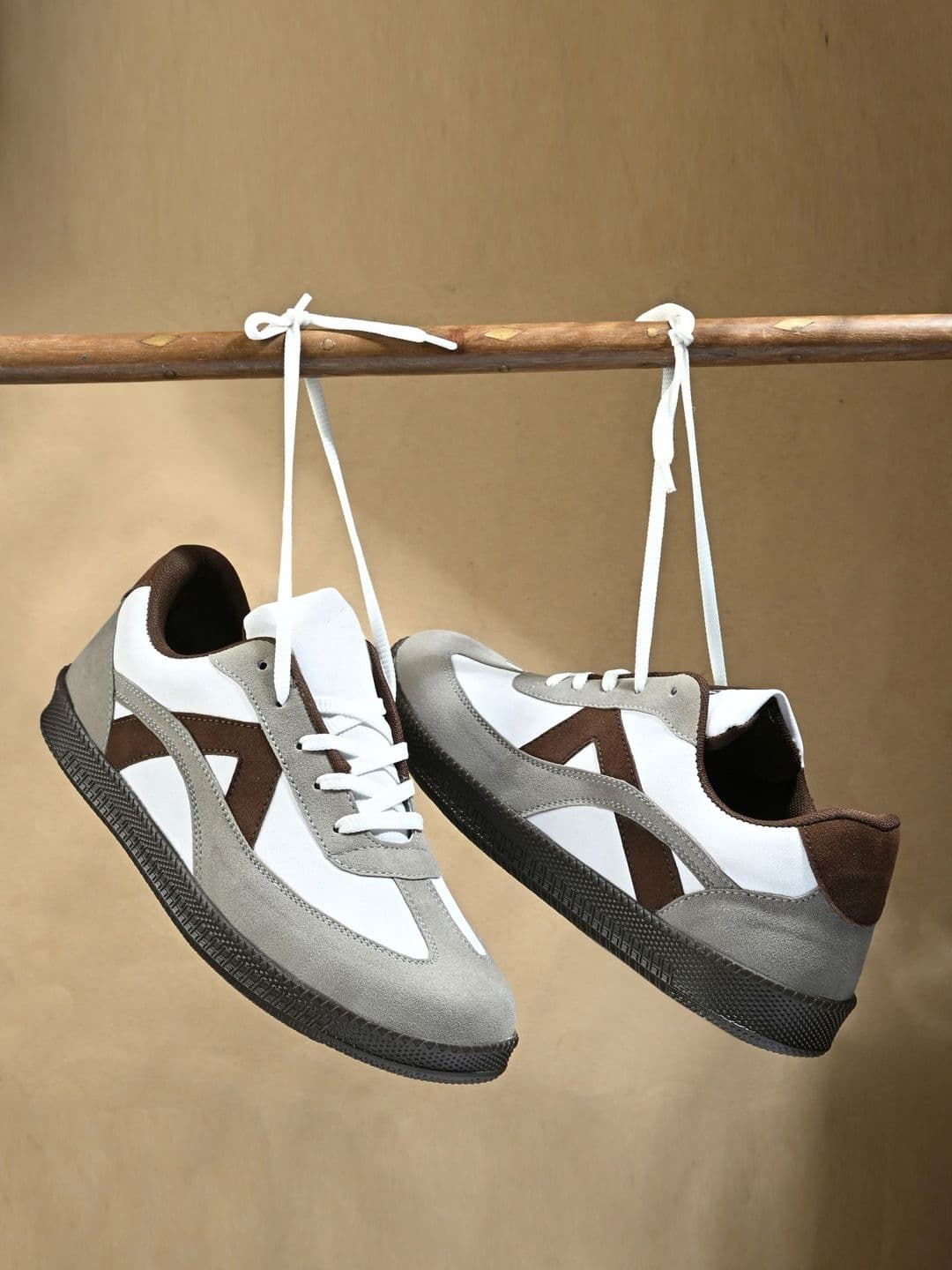 The Roadster Lifestyle Co Men Round Toe Sneakers Casual Shoes - view 1