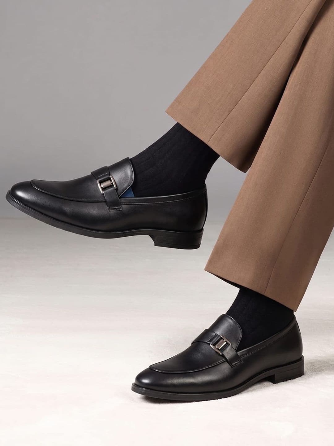 House of Pataudi Men Round Toe Formal Slip-On Loafers - view 1