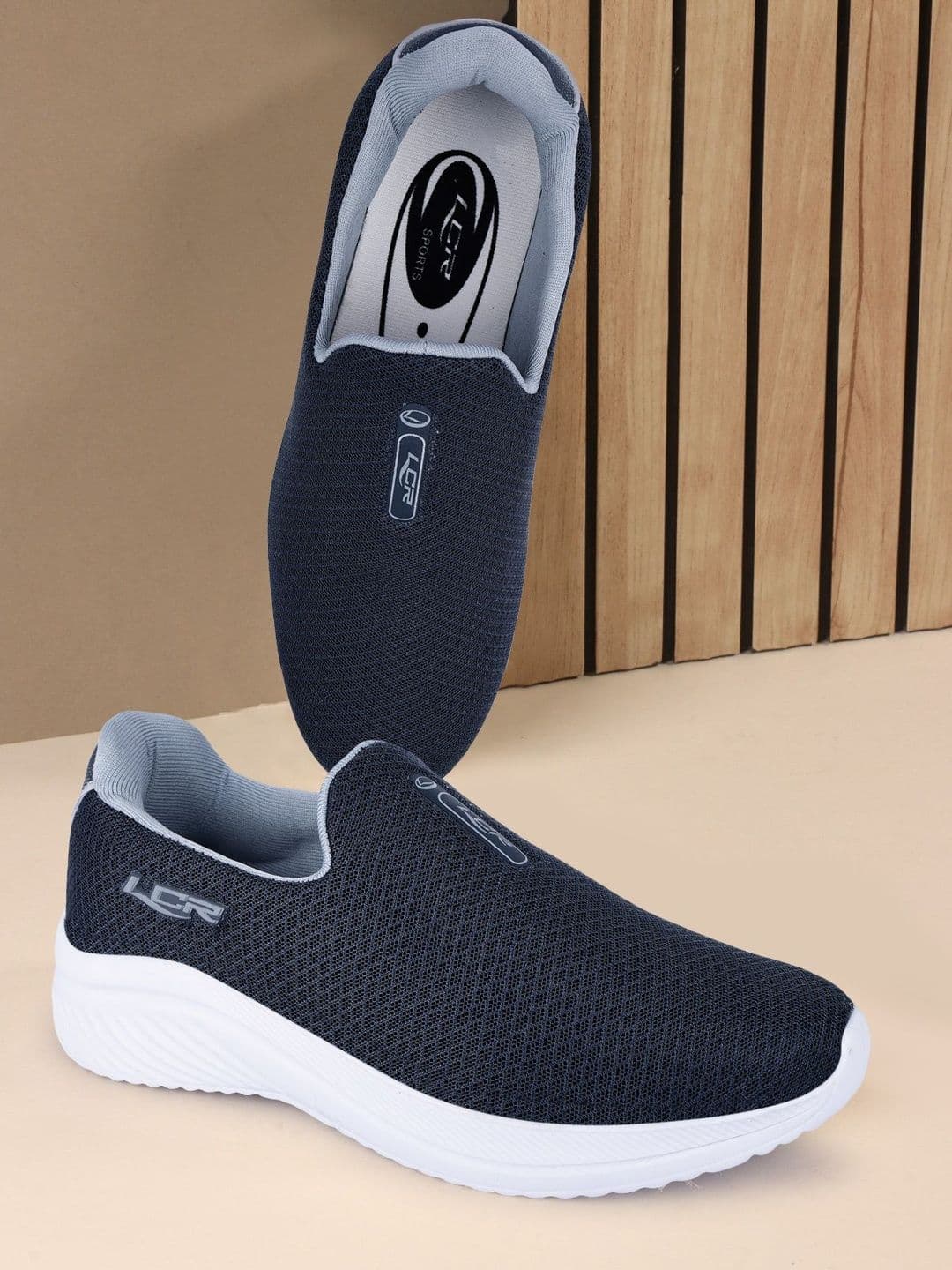 Lancer Men Mesh Walking Non-Marking Shoes - view 1
