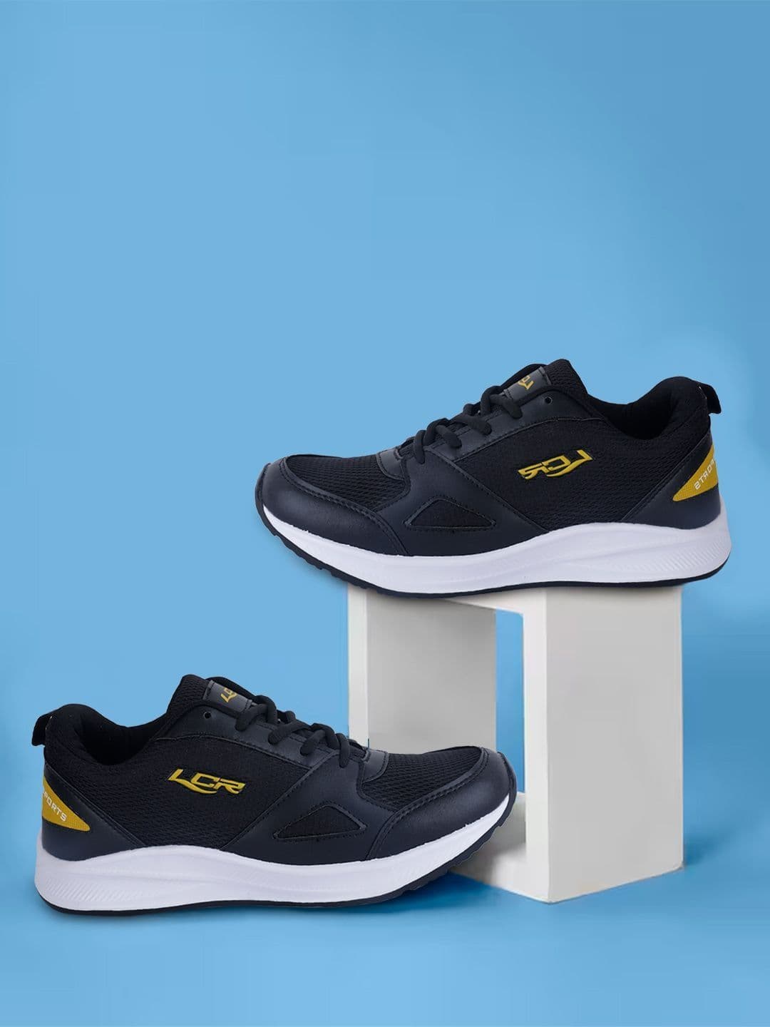 Lancer Men Mesh Walking Non-Marking Shoes - view 1