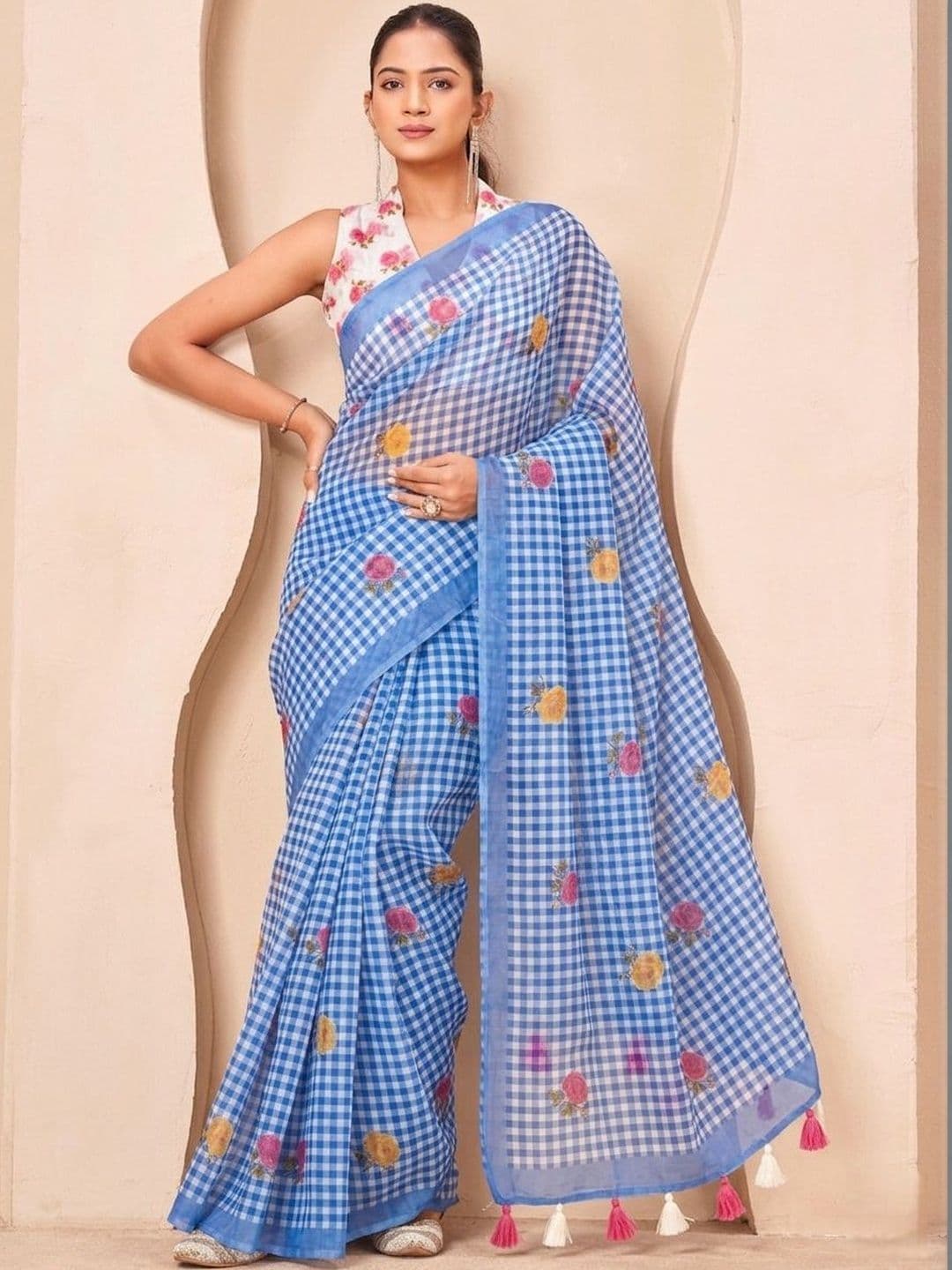 SANJANA SILK SANJANA SILK Floral Saree - view 1