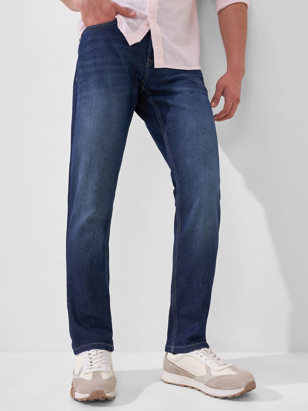 HIGHLANDER Men Slim Fit Light Fade Stretchable Jeans - view 1