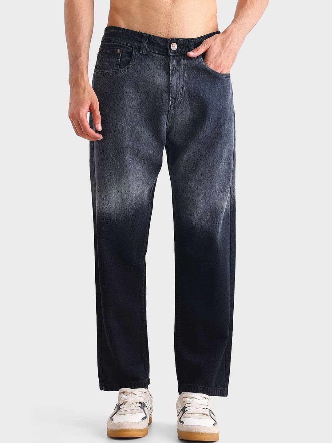 Hence Men Loose Mid-Rise Heavy Fade Jeans - view 1