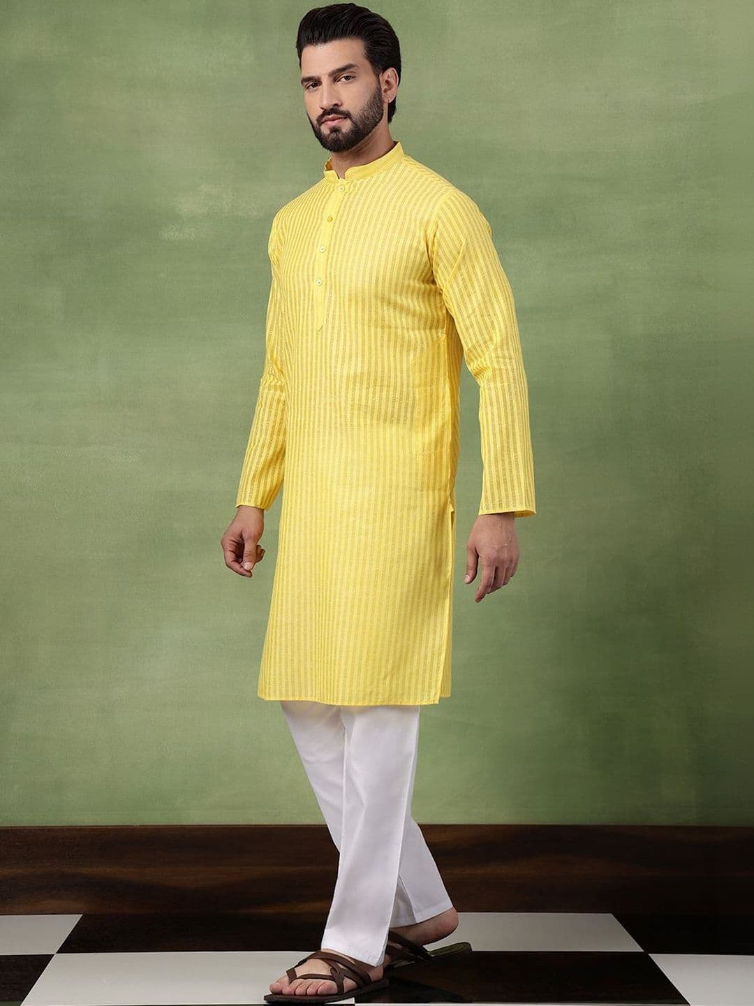 SOJANYA Men Striped Kurta - view 1