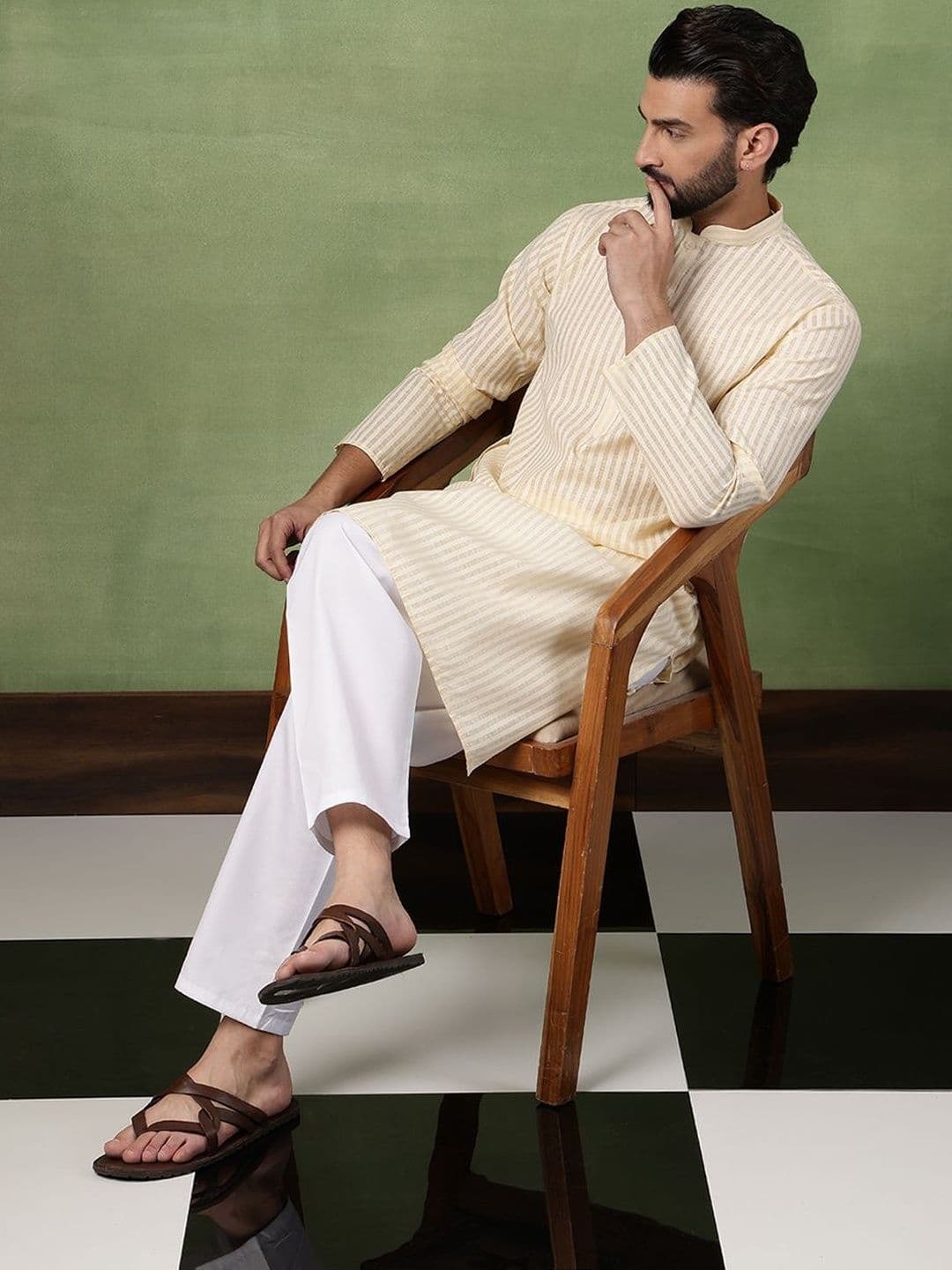 SOJANYA Men Striped Kurta - view 1
