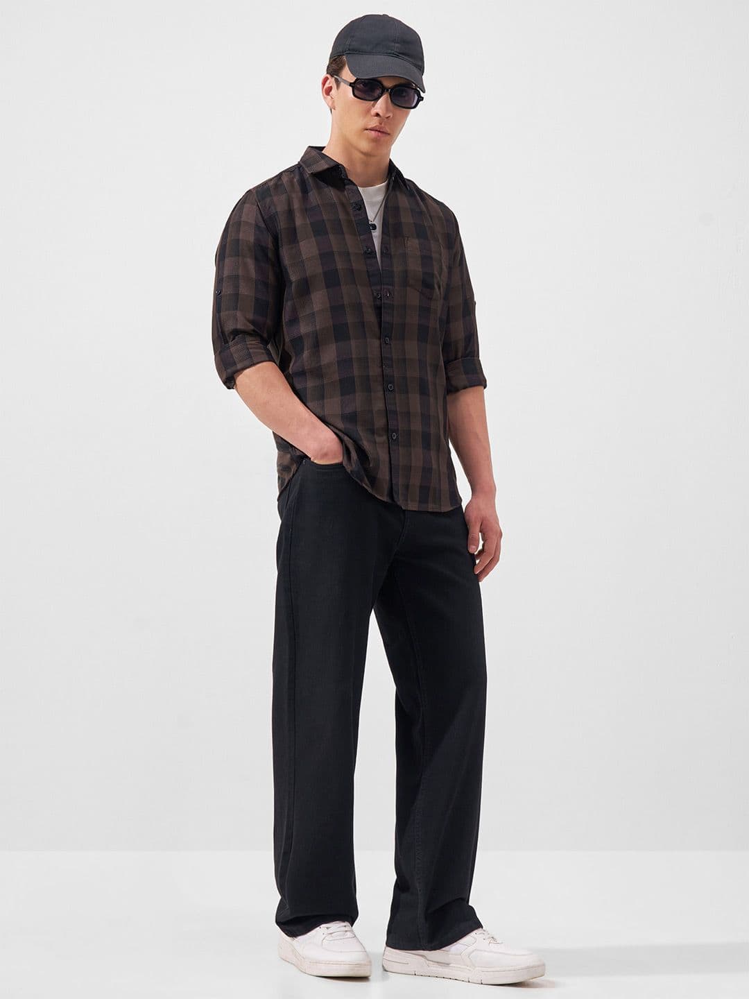 HIGHLANDER Men Slim Fit Checked Spread Collar Casual Shirt - view 1