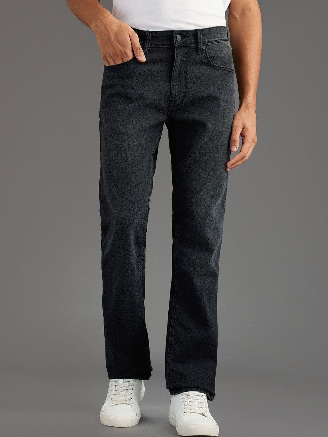 Pepe Jeans Men Holborne Straight Fit Mid-Rise Light Fade Stretchable Jeans - view 1