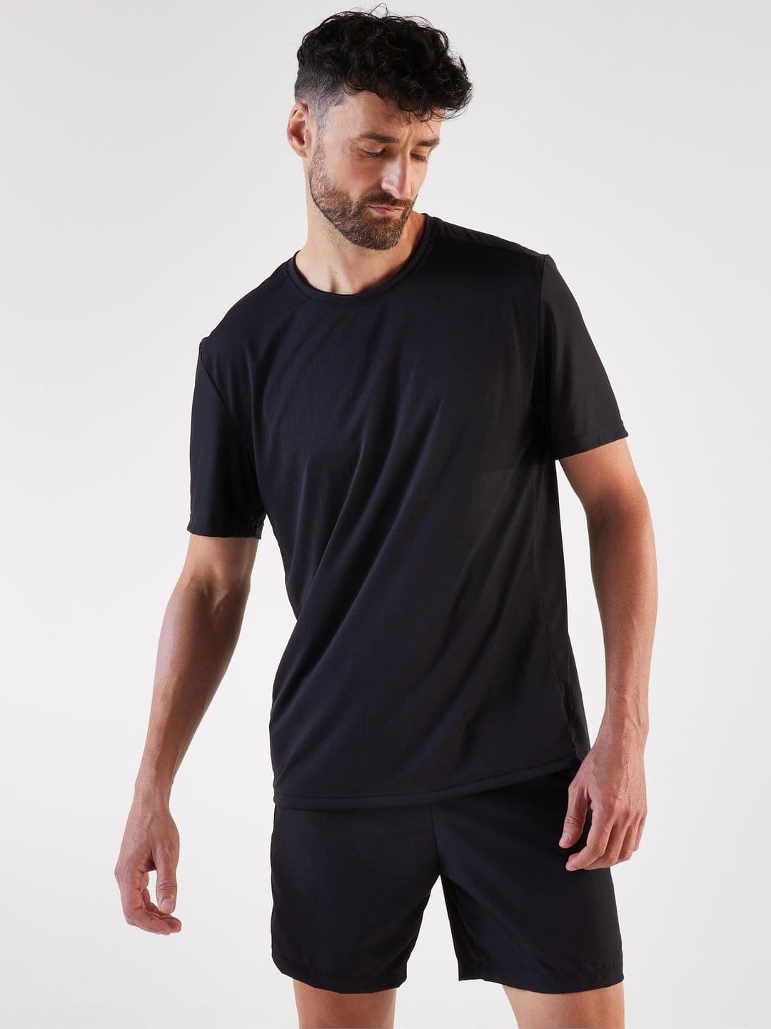 Decathlon Kiprun - Men Black Run 100 Moisture Management Running T-Shirts - view 1