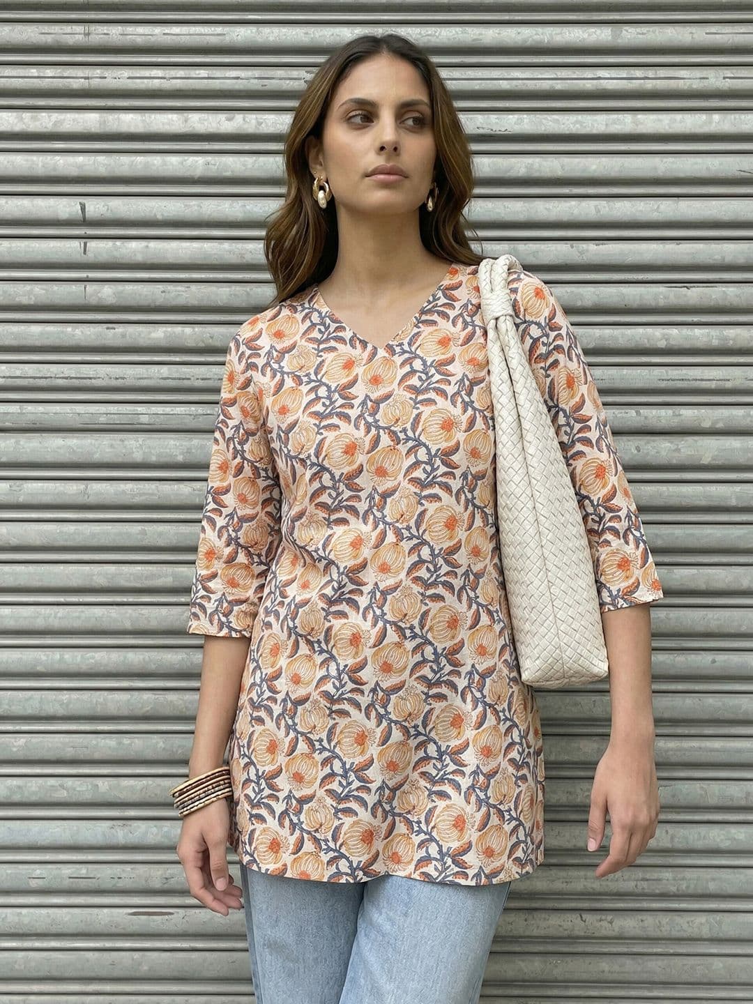 Anouk Rustic Indie Floral Printed V-Neck Kurti - view 1