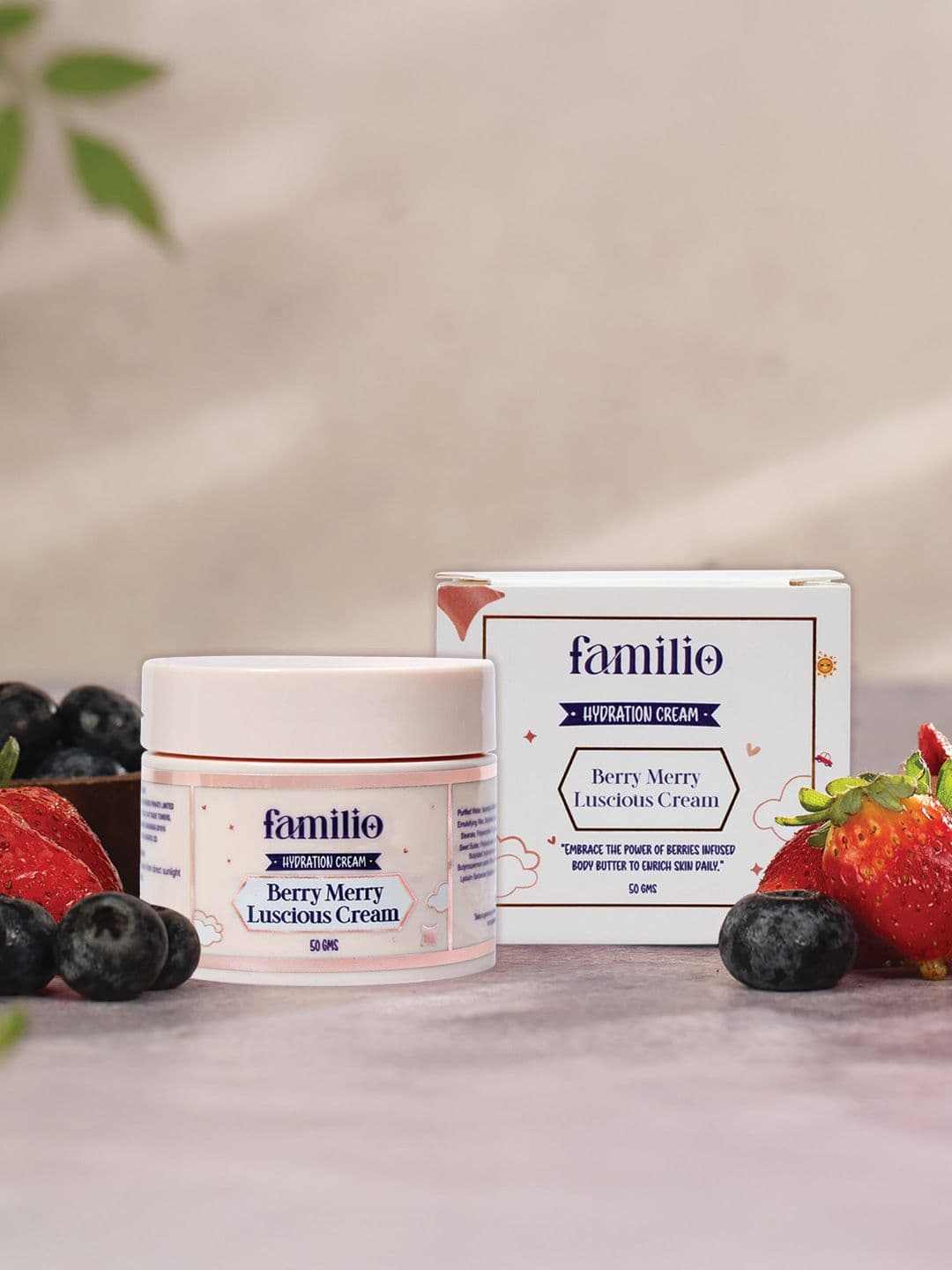 Familio Berry Merry Luscious Cream - 50 g - view 1