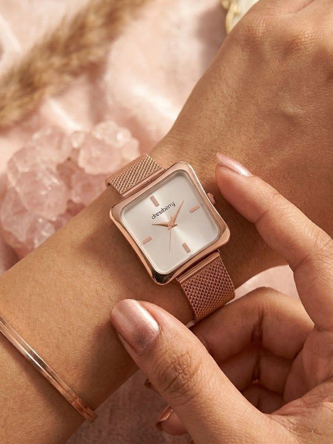 DressBerry Women Brass Dial & Straps Watch DB-SG25-6D - view 1