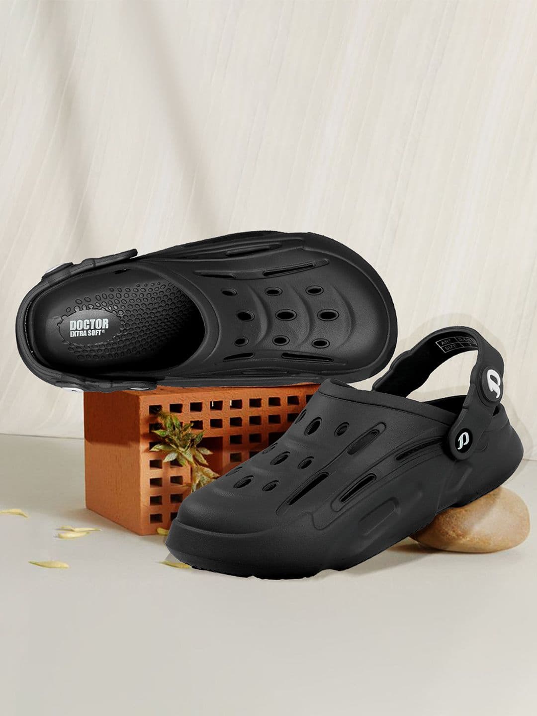 DOCTOR EXTRA SOFT Men Clogs Flip Flops - view 1