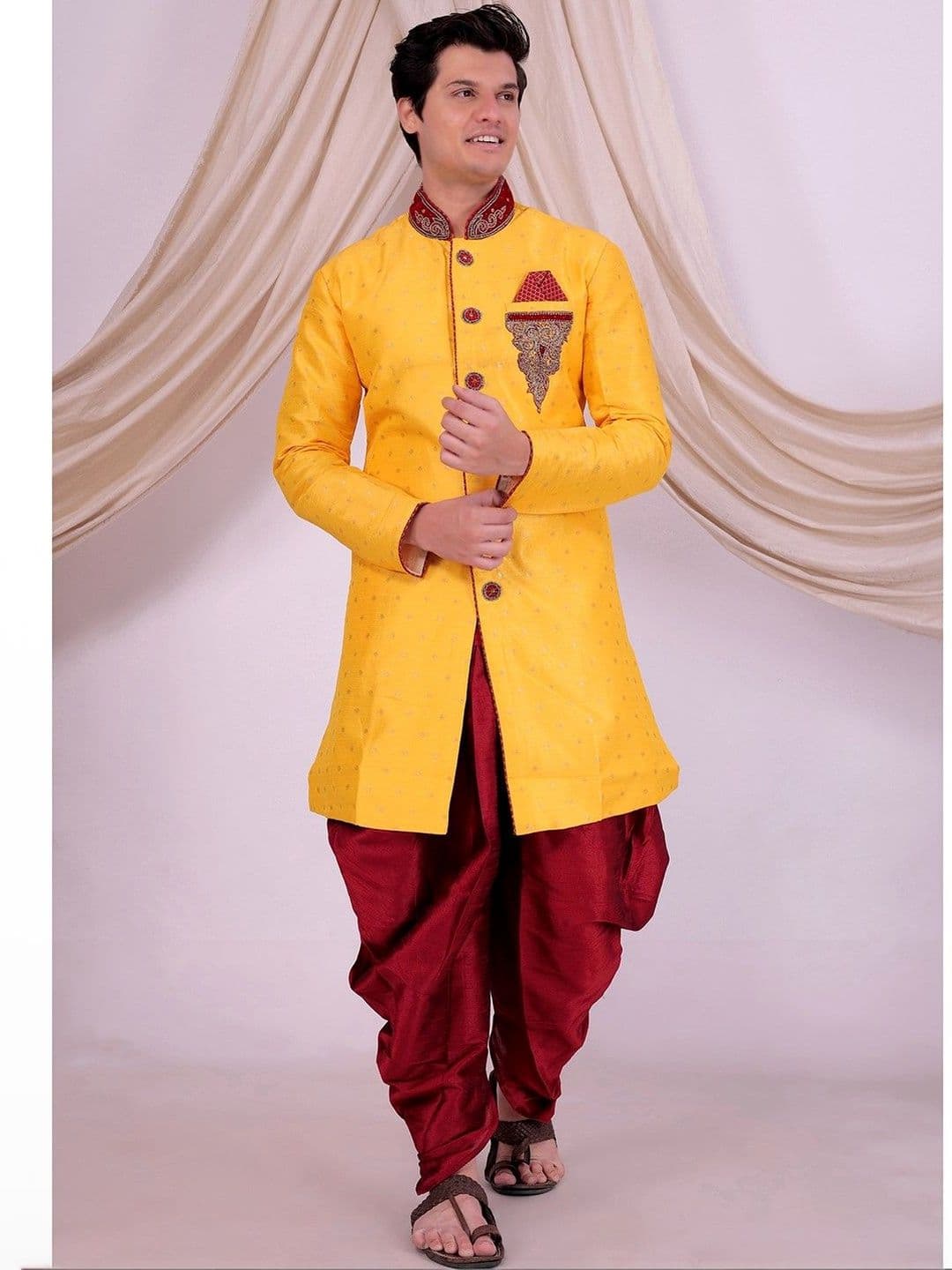 Desibutik Embroidered Mandarin Collar Sherwani - view 1