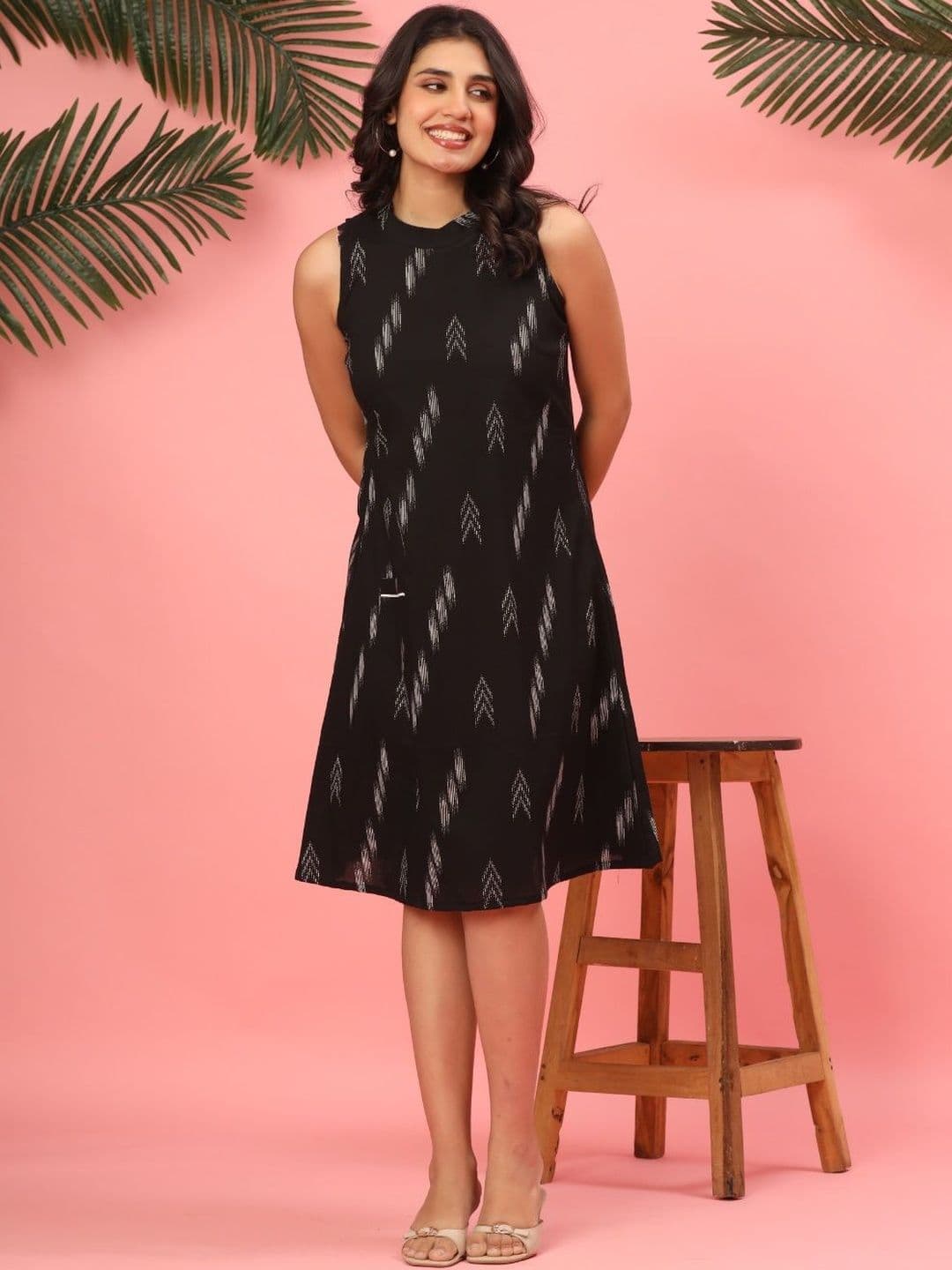 VEDANA Print Halter Neck A-Line Dress - view 1