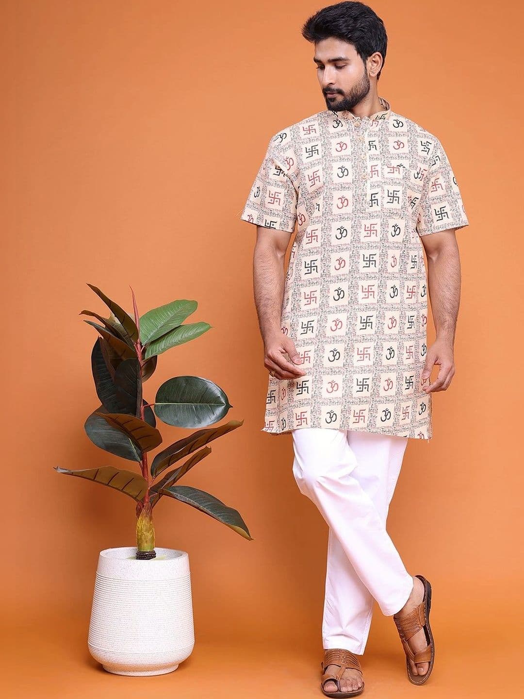 W & G Men Ethnic Motifs Printed Kurta - view 1