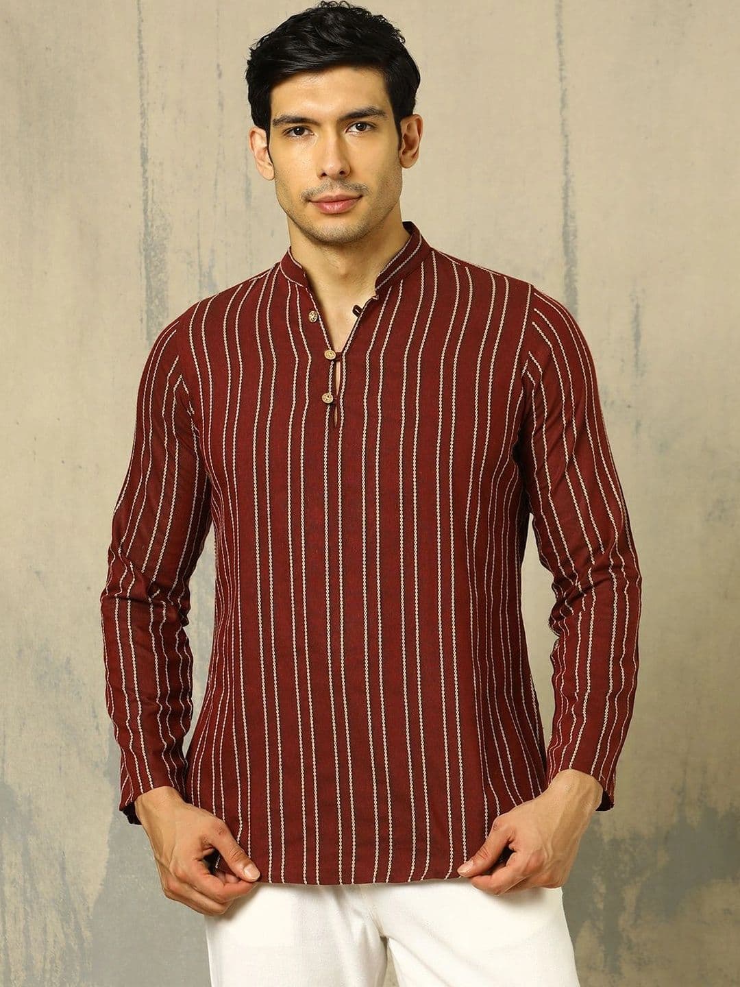 Anouk Woven Design Striped Cotton Handloom Mandarin Collar Short Kurta - view 1