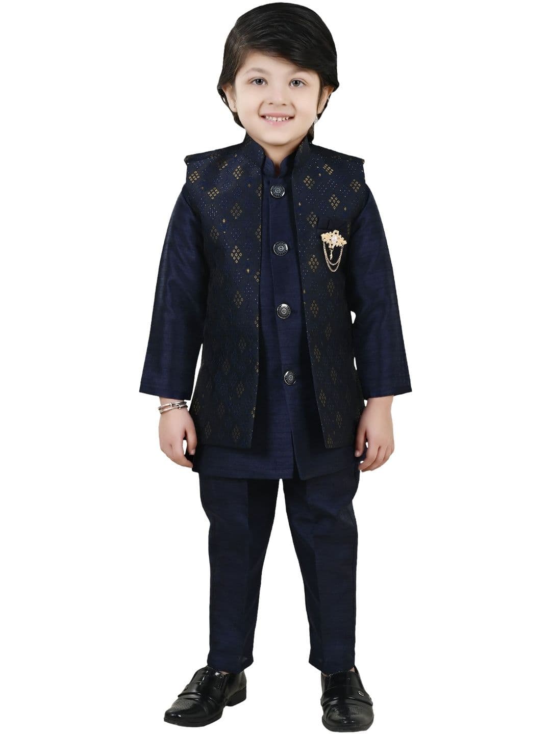 Arshia Fashions Self Design Mandarin Collar Sherwani - view 1