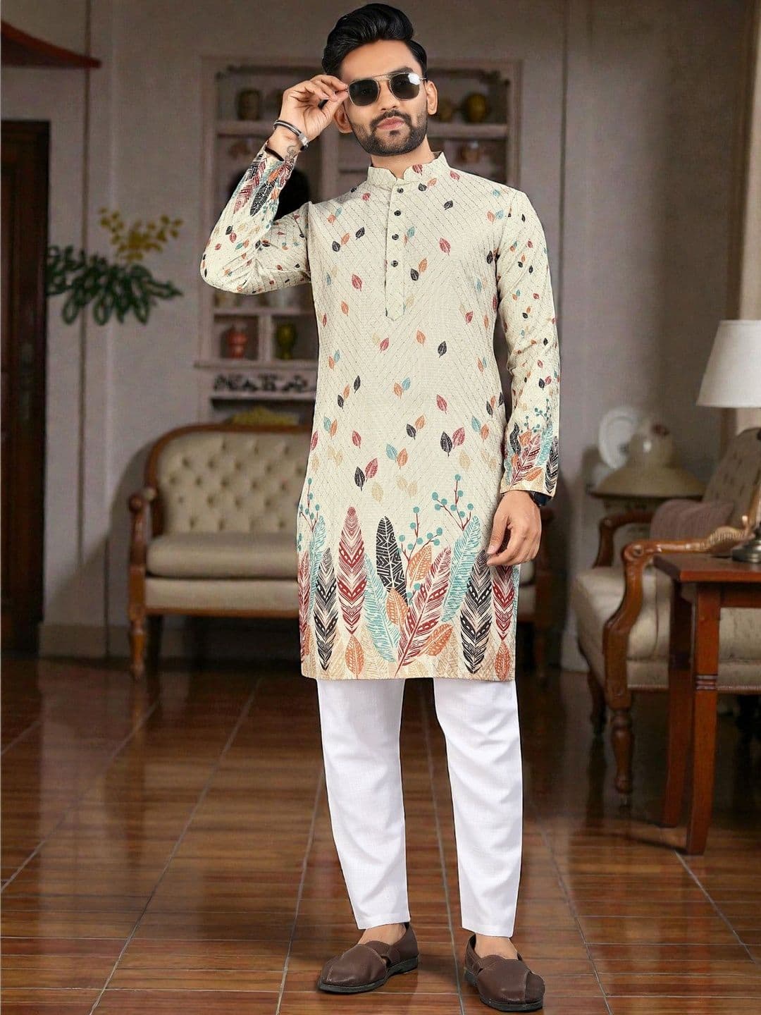 MAITHILI CREATION Men Embroidered Kurta - view 1