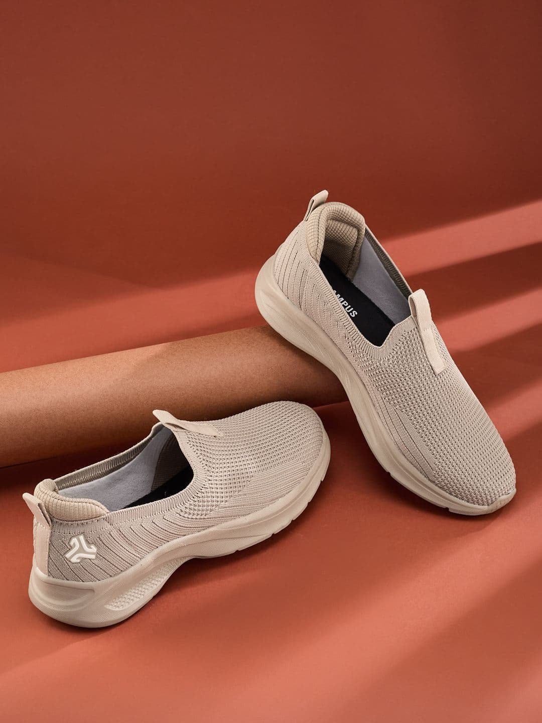 Campus Women Mesh Walking Non-Marking Shoes PLUZZ - view 1