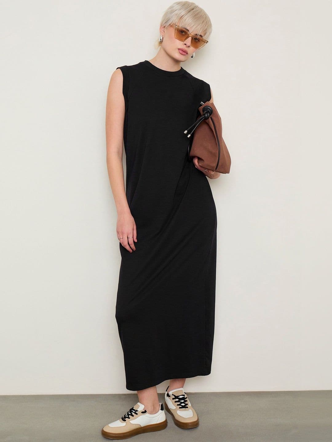 SASSAFRAS BASICS Maxi Dress - view 1